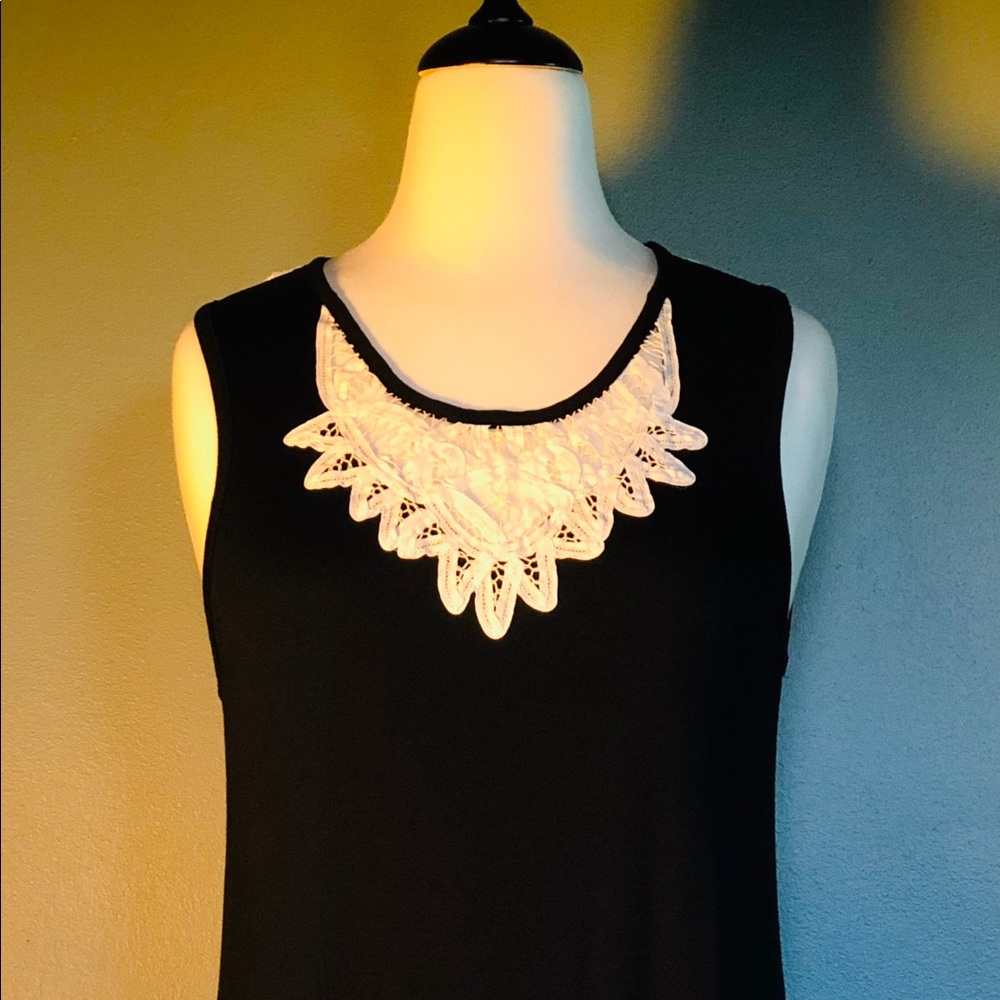 DESIGN HISTORY BLACK DRESS WITH LACE